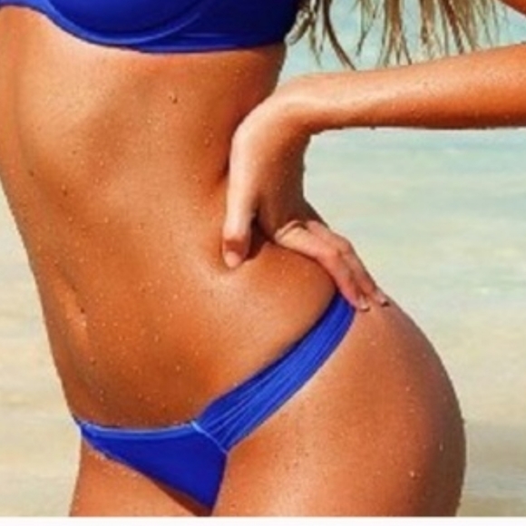 Victoria's Secret Knockout Bikini Set💙💕💜 - Picture 4 of 16